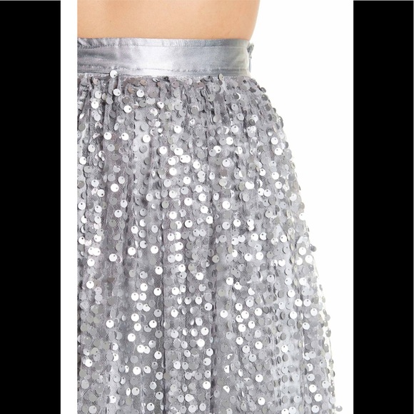 Whyte Eyelash Sequin Pleated Skirt - Picture 3 of 5